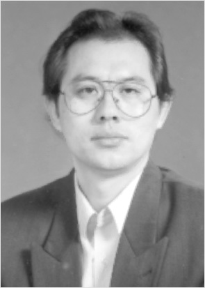 楊棧鷹 
