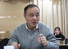 陳歆耕：如何面對三只不同的蘋果這套叢書的推出是強化“銳批評”的起點，相對于偌大的中國文壇，還是勢單力薄。[詳細]