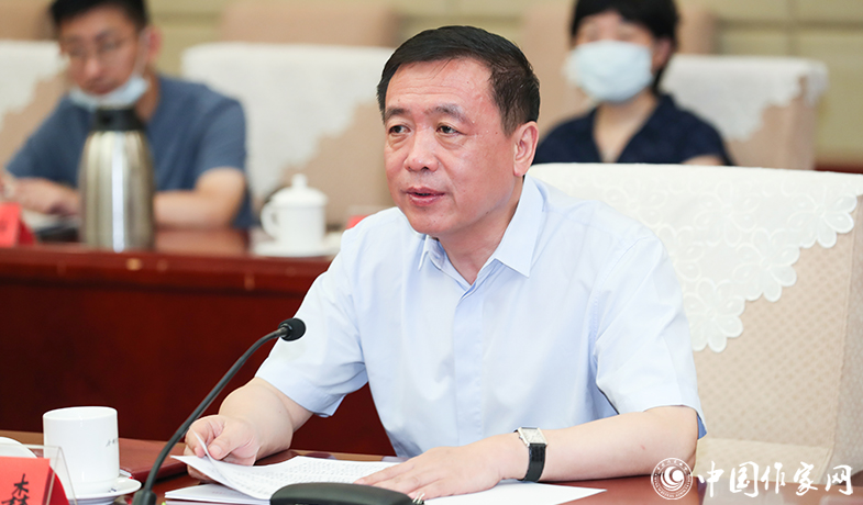 中國作協黨組書記、副主席張宏森出席會議并講話