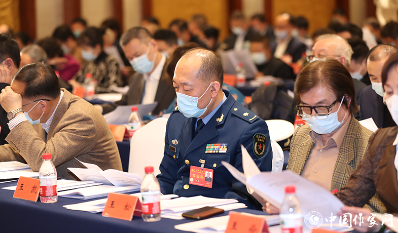 12月12日，中國作家協會第九屆全國委員會第六次全體會議在京舉行