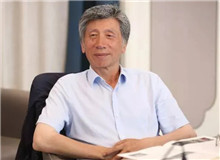 范迪安：描繪新時代的恢弘氣象堅持人民立場、到人民中去、傾聽人民的心聲，就能獲得心靈的感動，涌發藝術表達的激情……[詳細]