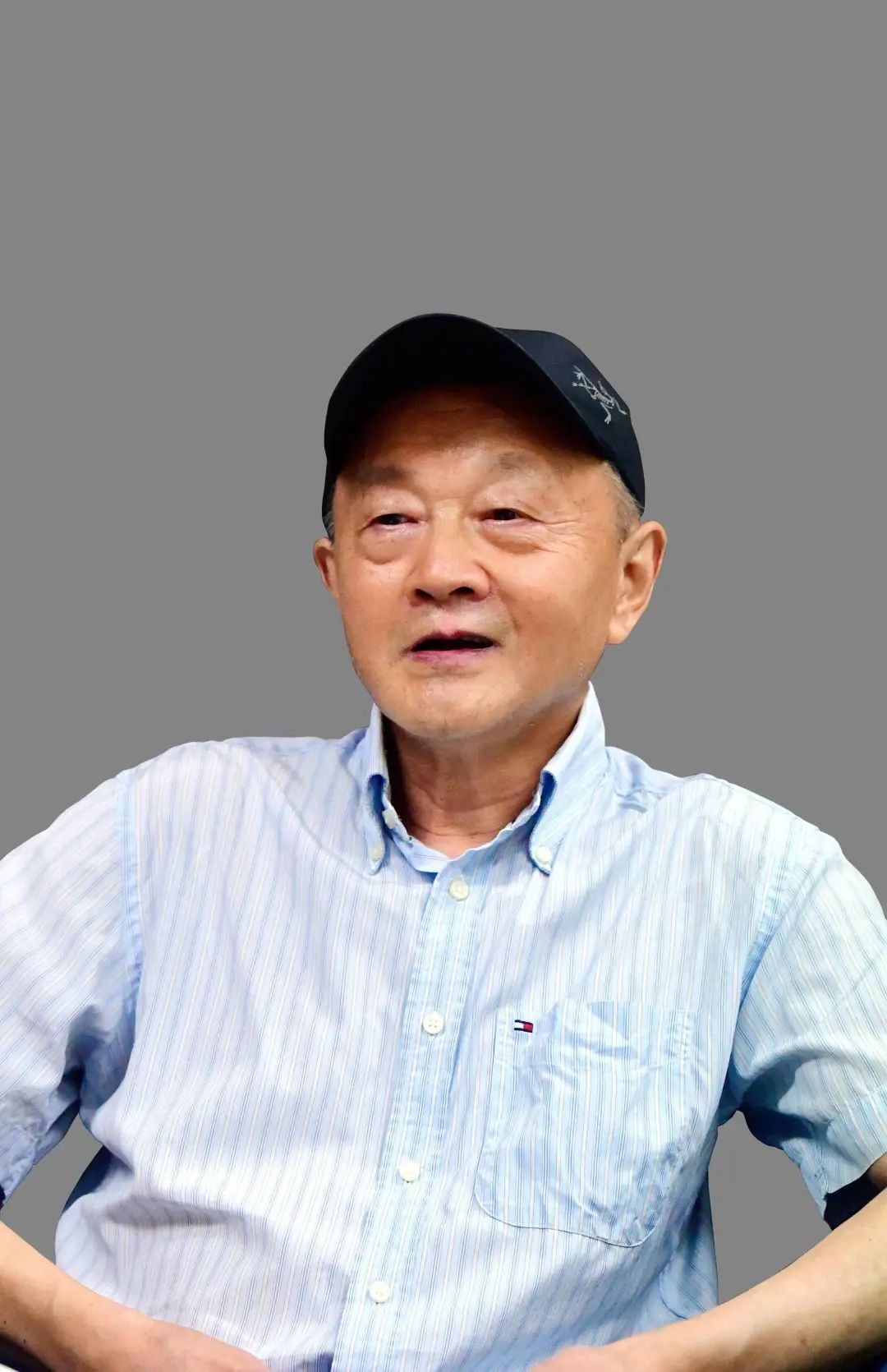竺祖慈，生于1949年，祖籍寧波，資深日本文學編輯、譯者。