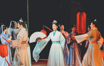 圖為歌劇《李清照》劇照。  　　浙江演藝集團供圖