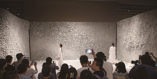 生命之盒（陶藝空間裝置，2023年中國工藝美術館） 朱樂耕 作