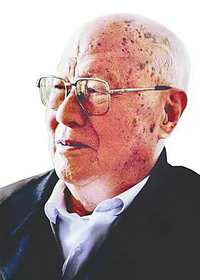 電影藝術(shù)家、作家、文藝?yán)碚摷矣诿? /></p>
<p style=