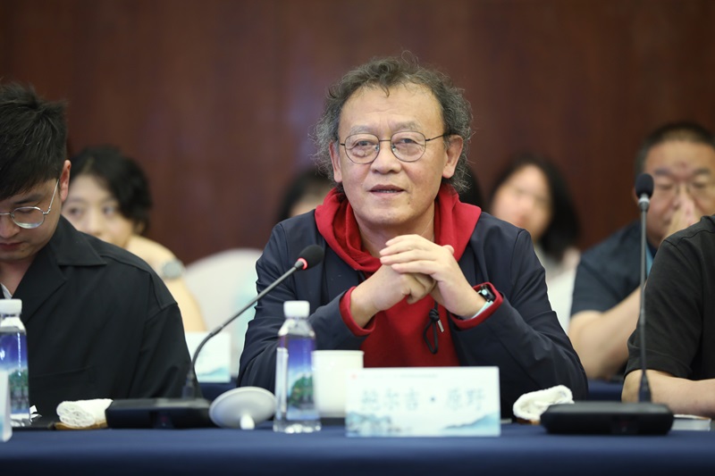 鮑爾吉·原野發言