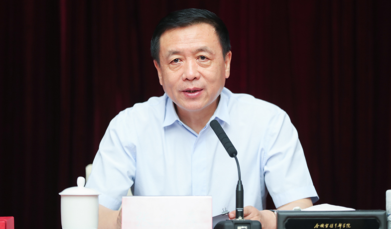 7月31日，評獎委員會名譽(yù)主任張宏森在評獎委員會第五次全體上講話