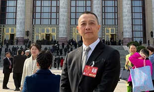 全國政協委員、中國東方演藝集團藝術總監、北京舞協副主席沈晨