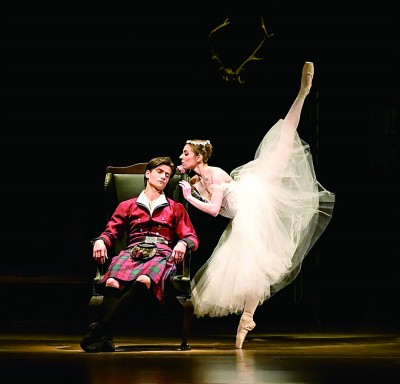 香港藝術(shù)節(jié)上，捷克國家芭蕾舞團(tuán)帶來作品《仙凡之戀》。資料圖片