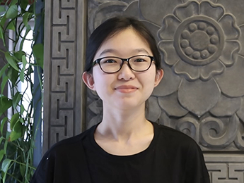 渡瀾：當你想起我時，將“會心一笑”