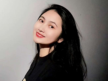 莊凌：沒有力量改變世界，詩歌依然可以散發微光