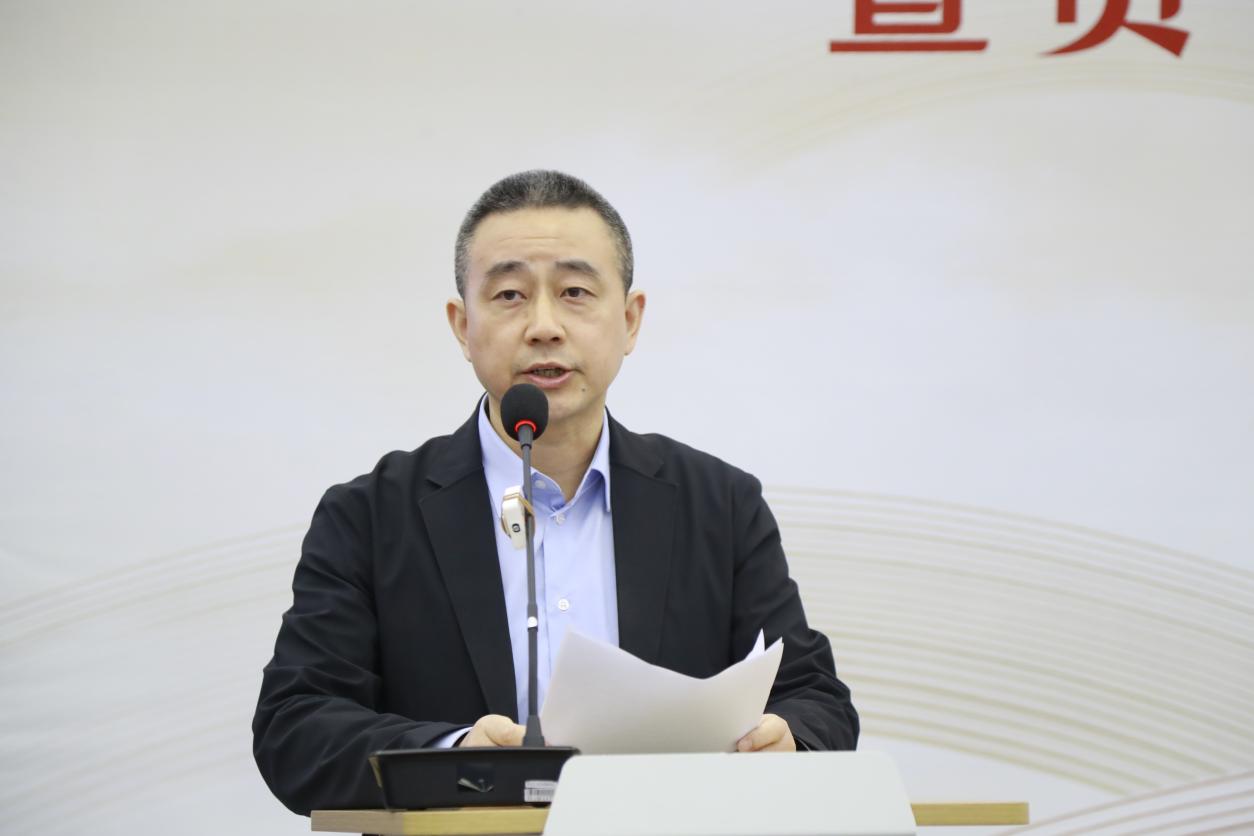 劉偉