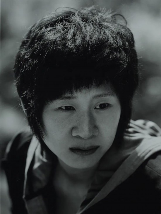 逄小威《樂靖宜》96x72cm&nbsp;攝影 2007年4月21日&nbsp;中華藝術(shù)宮（上海美術(shù)館）藏